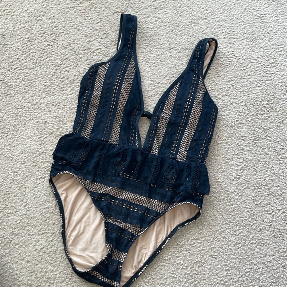 Women’s one piece swimsuit